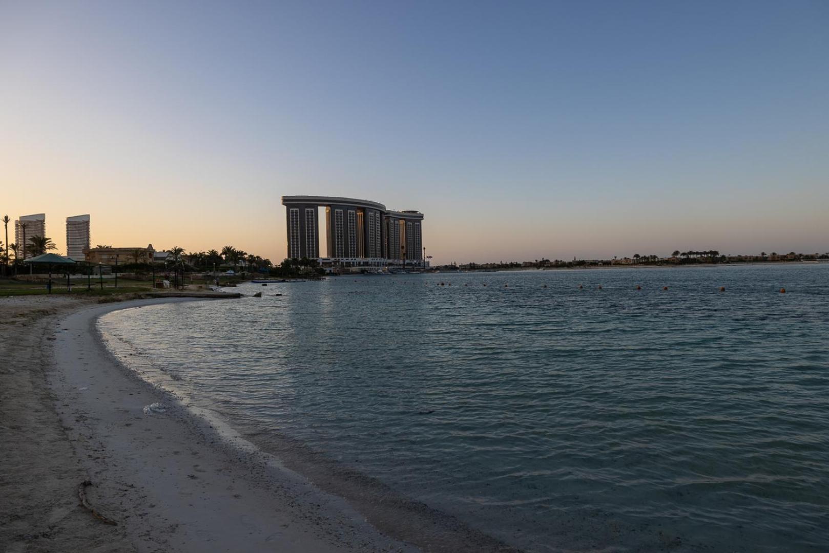 Porto Golf Marina Aqua Park & Beach Access By Best Of Bedz El Alamein Eksteriør bilde